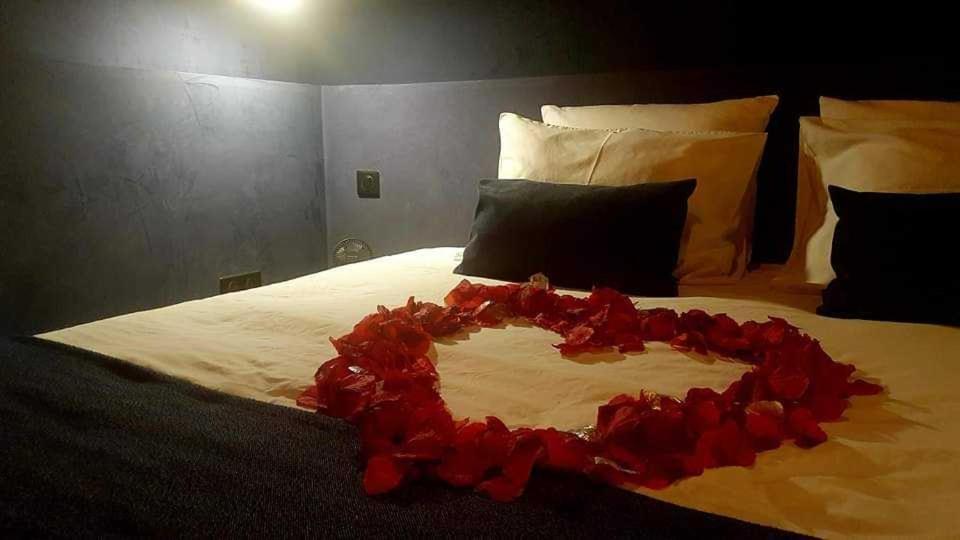La Suite Santes Buitenkant foto